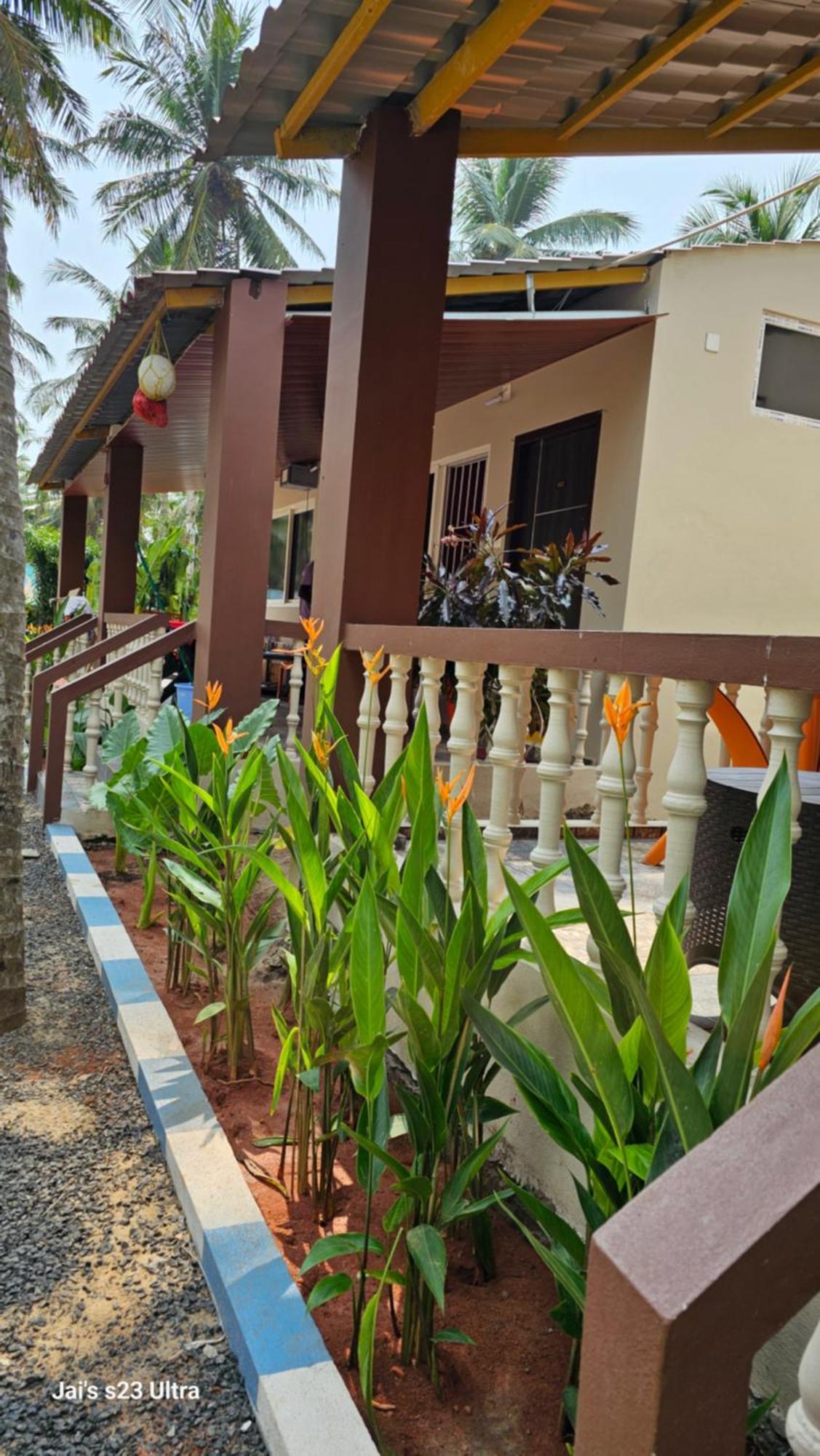 Coastline Beach Resort Perupalem Extérieur photo